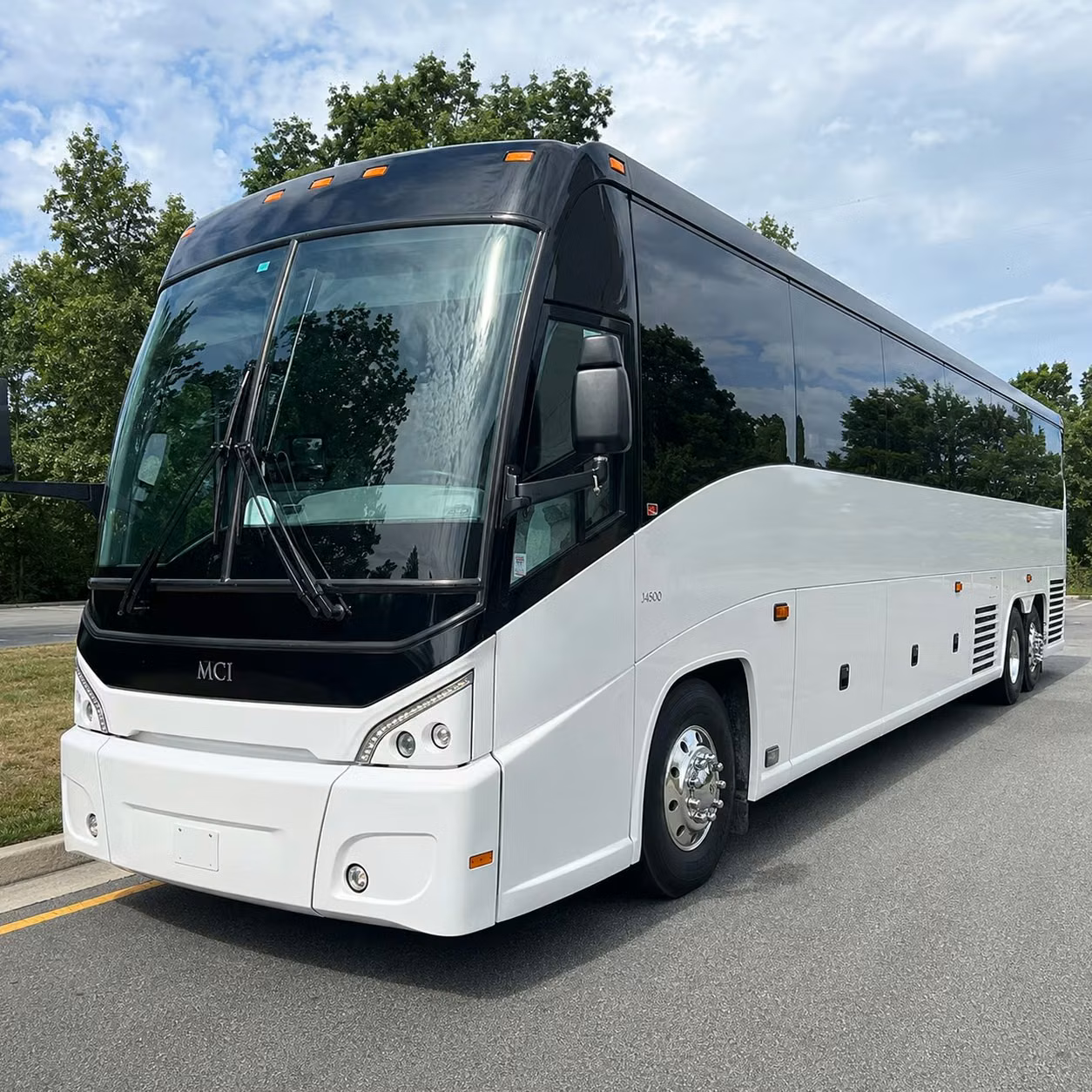 airport transfers and dignitary transportation for memphis government groups