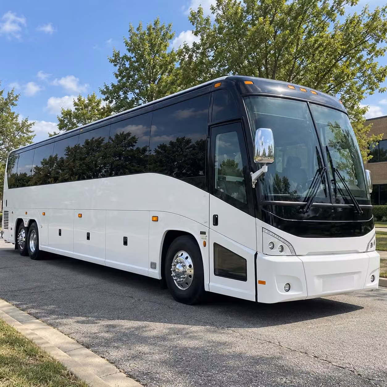 charterbusrentalmemphis com is how memphis corporate groups move smarter
