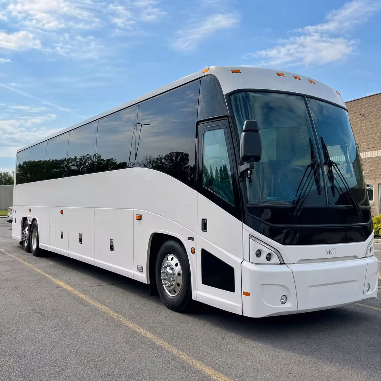 comfortable long distance transportation from memphis to the gulf coast smoky mountains and more