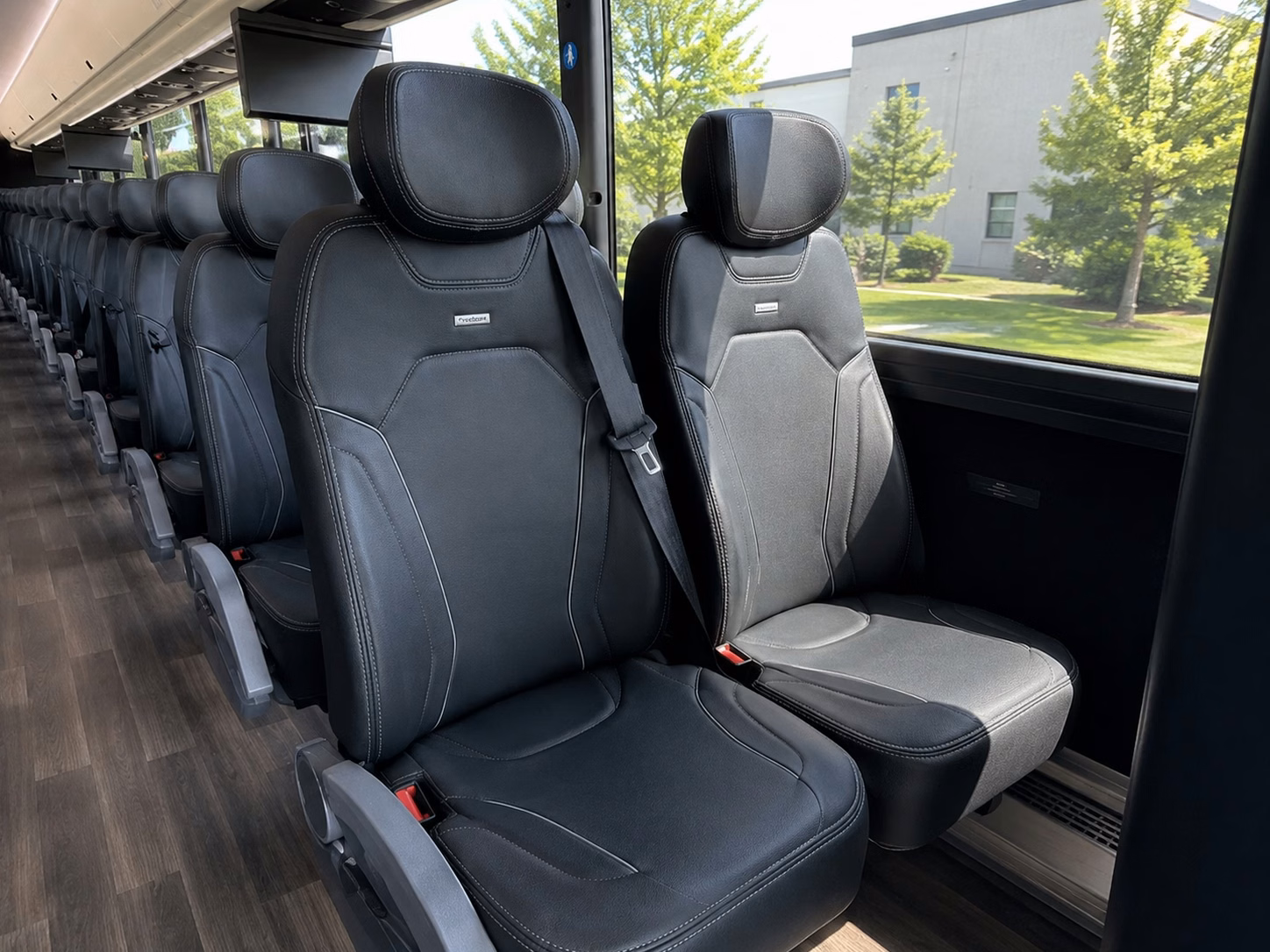 heading outside memphis you can still compare sporting event transportation options