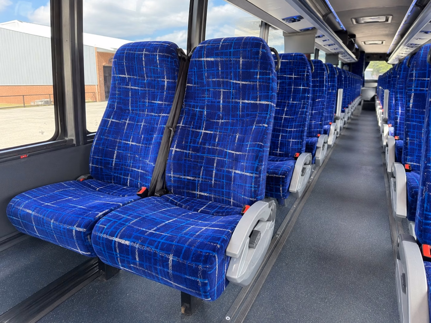 memphis grizzlies game transportation to fedexforum